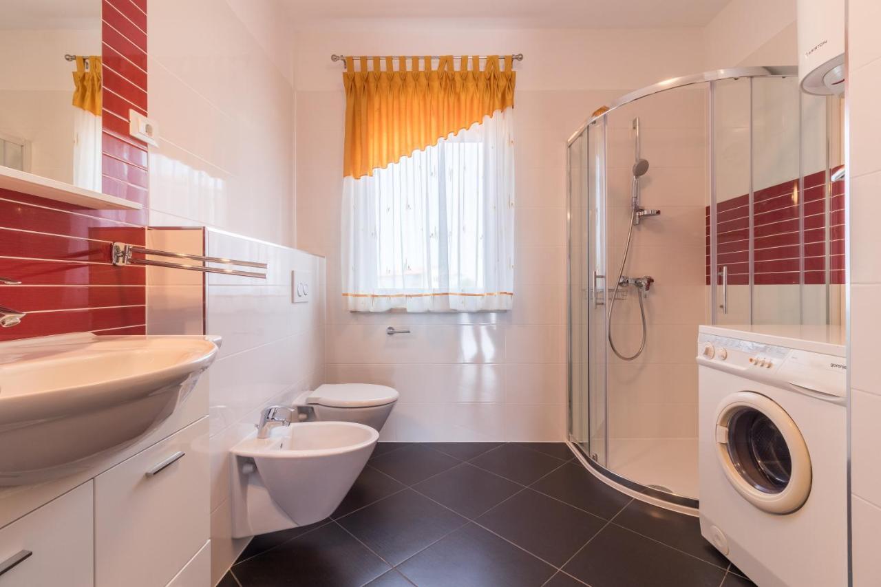 Ližnjan Apartments Ivica 1706 מראה חיצוני תמונה