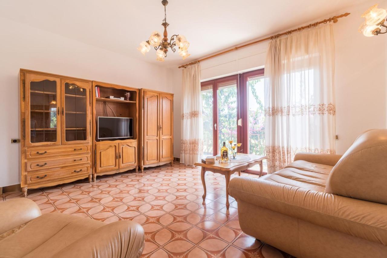 Ližnjan Apartments Ivica 1706 מראה חיצוני תמונה